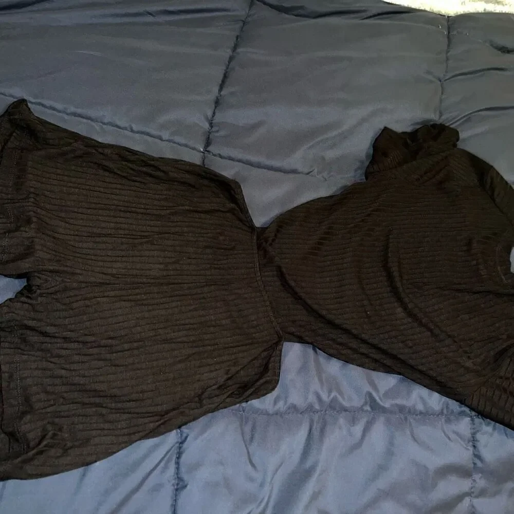 Backless romper booty shorts size S